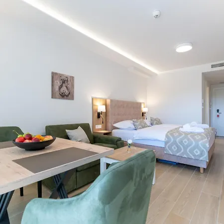 公寓式酒店 Remaneo 4*