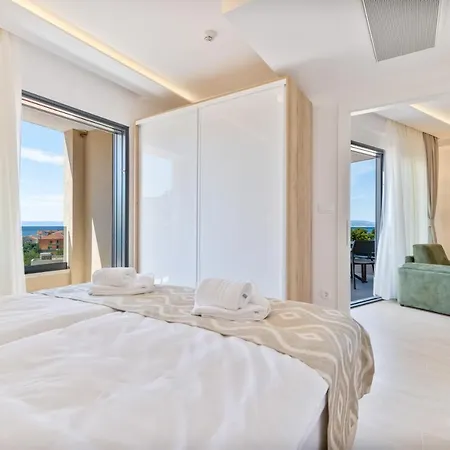 Remaneo Aparthotel 4* プロマイナ