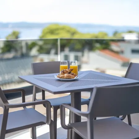 アパートホテル Remaneo