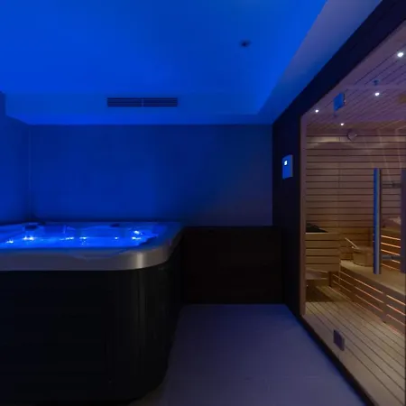アパートホテル Remaneo Aparthotel 4*
