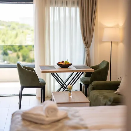 Apart Otel Remaneo Promajna