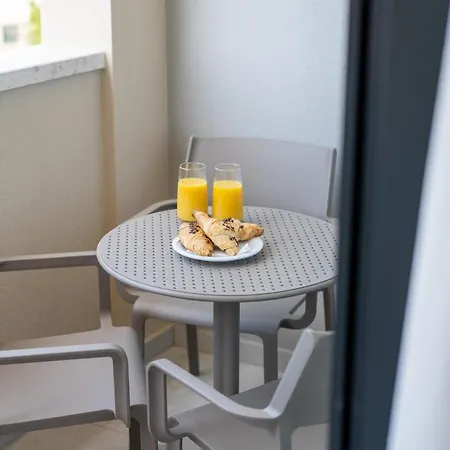Remaneo Aparthotel 4*