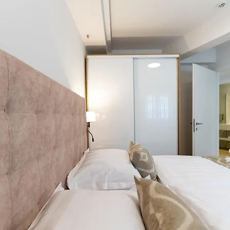 アパートホテル Remaneo プロマイナ