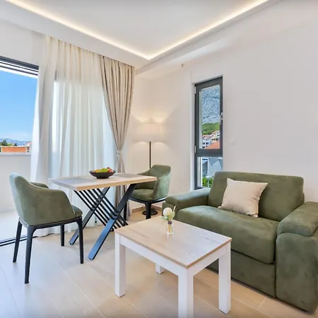 Remaneo アパートホテル